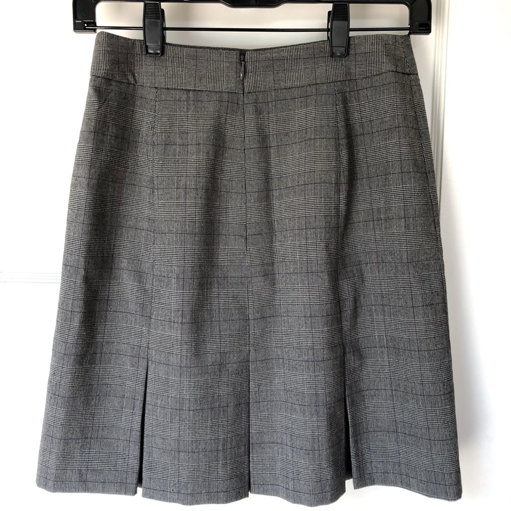 Ann Taylor Loft skirt - Picture 2 of 3